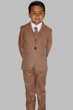 Load image into Gallery viewer, Cleo &quot;Oasis&quot; Kids Safari Brown Linen Suit (5-Piece Set)
