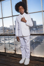 Load image into Gallery viewer, Peanut Butter Collection &quot;007&quot; Kids Pearl White Suit (5-Piece Set)